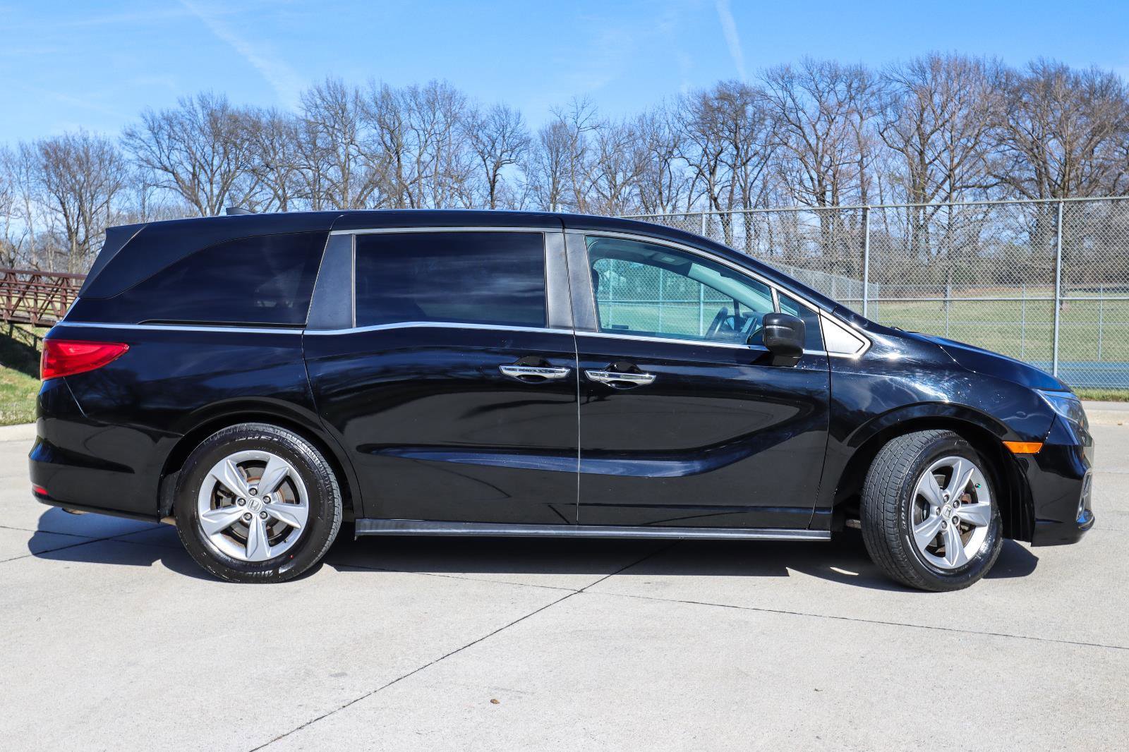 Used 2018 Honda Odyssey EX-L image 5