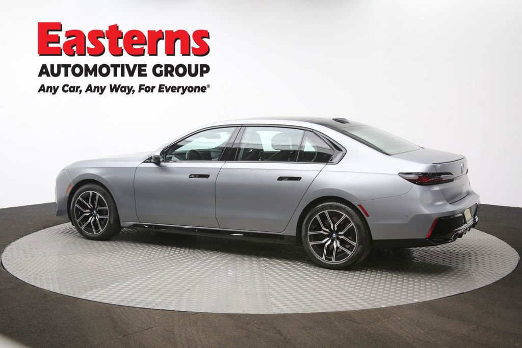 Used 2023 BMW 740i w/ Executive Package image 66