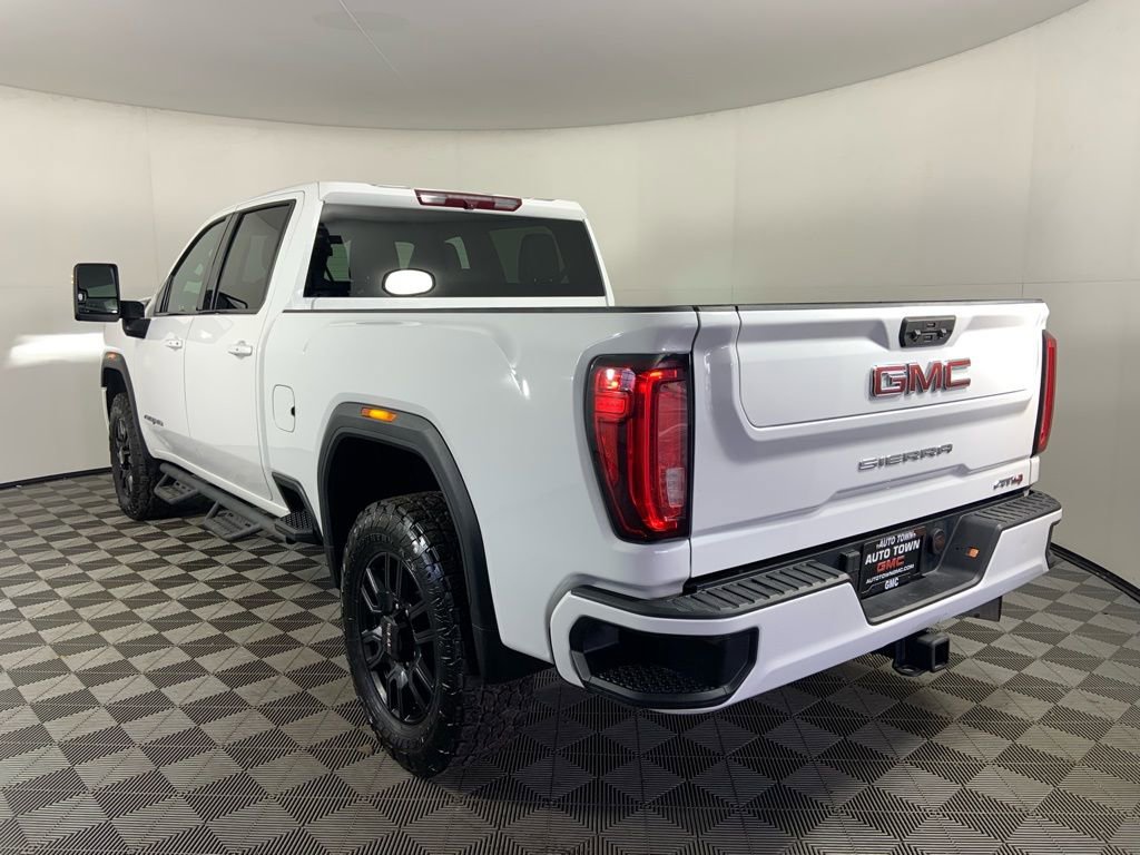 Used 2021 GMC Sierra 2500 AT4 w/ Gooseneck/5TH Wheel Package AWD/4WD image 9