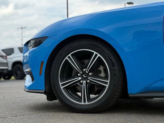 Used 2025 Ford Mustang Premium RWD image 44