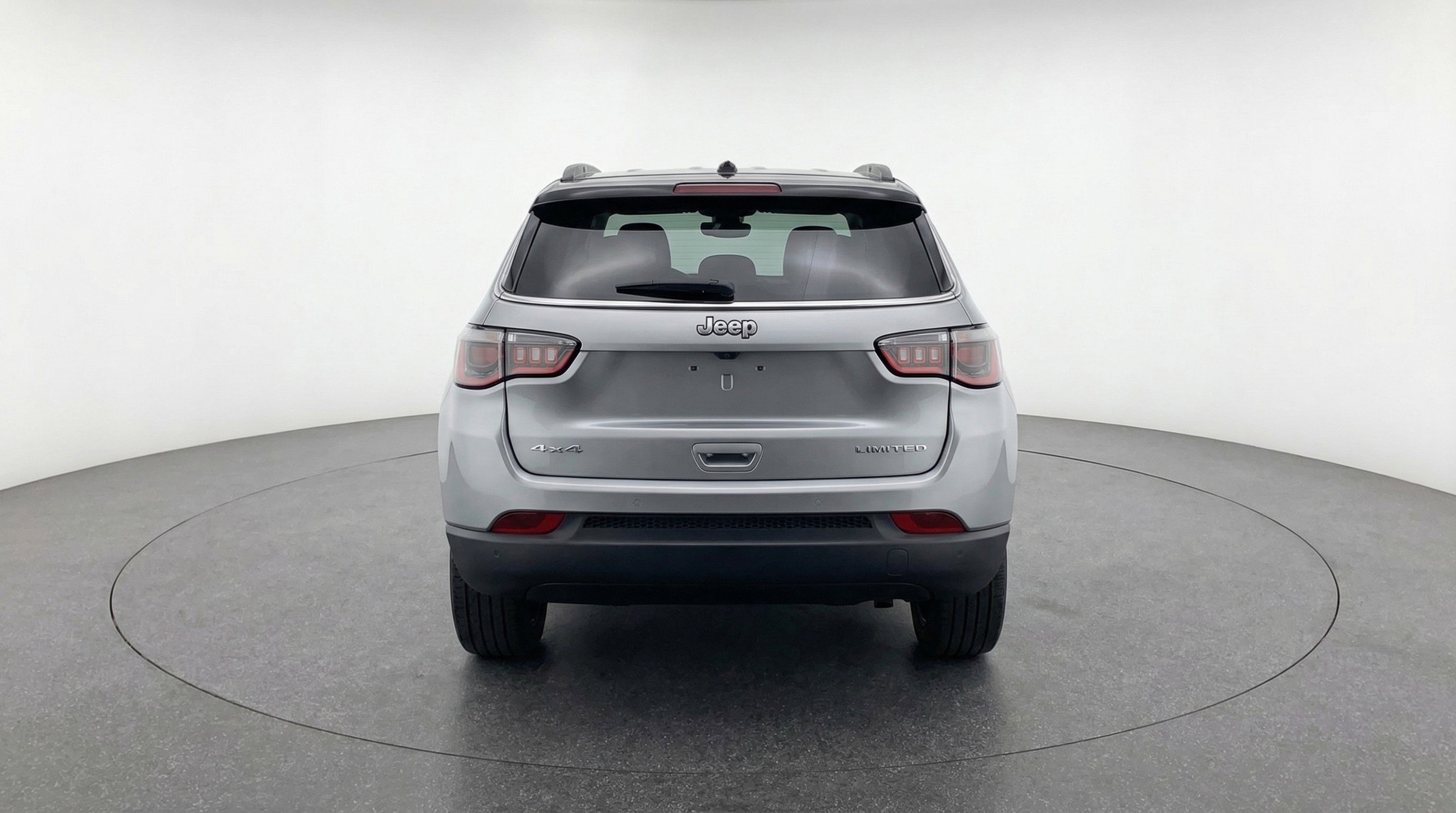 Used 2025 Jeep Compass Limited image 7