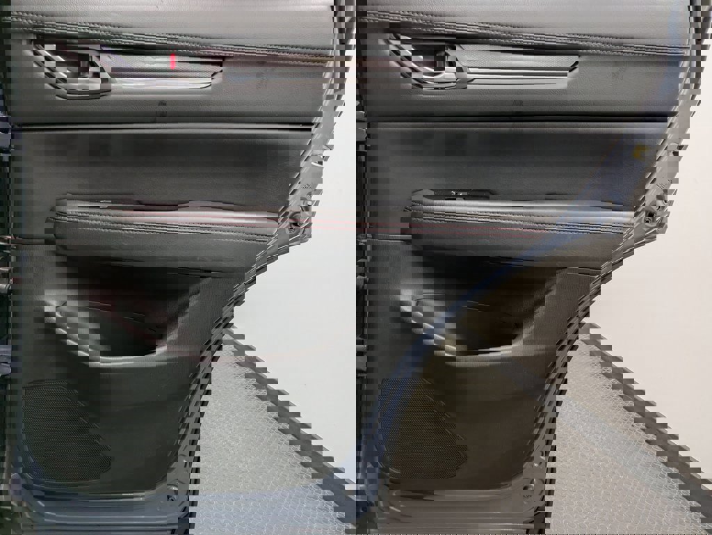 Certified 2023 MAZDA CX-5 Carbon Edition image 25