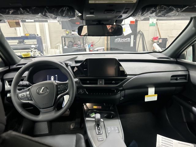 New 2026 Lexus UX 300h AWD image 13