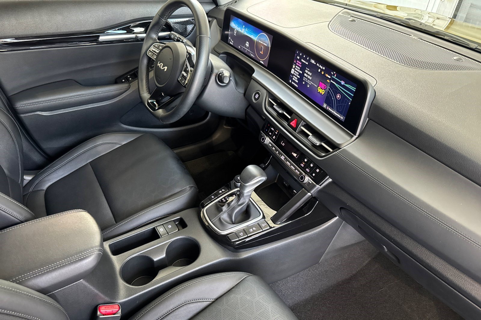 Used 2024 Kia Seltos SX w/ SX Sunroof Package AWD/4WD image 20
