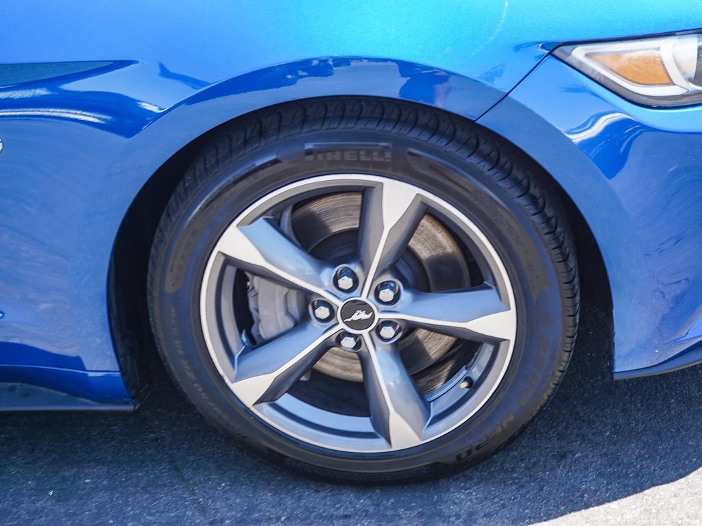 Used 2017 Ford Mustang GT RWD image 10
