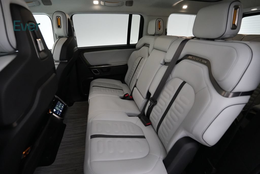Used 2023 Rivian R1S Adventure Quad AWD/4WD image 22