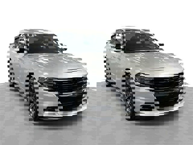 Used 2021 Dodge Charger SXT w/ Blacktop Package image 1