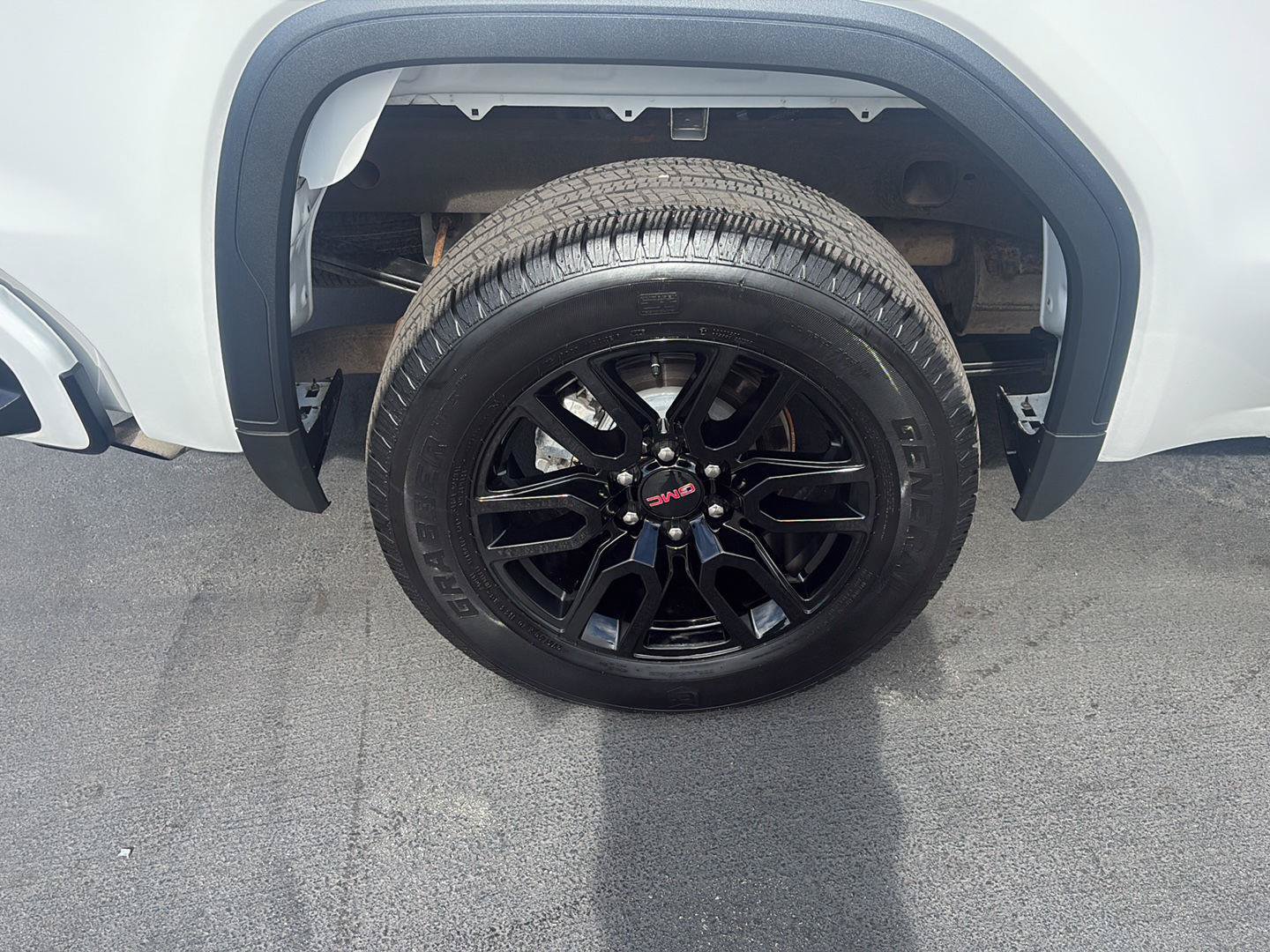Used 2026 GMC Sierra 1500 Pro w/ Graphite Edition AWD/4WD image 8