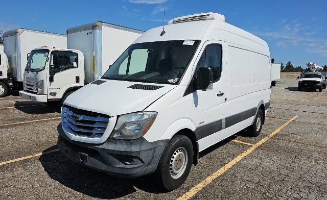 Used 2015 Freightliner Sprinter 2500 w/ Additional Battery Package