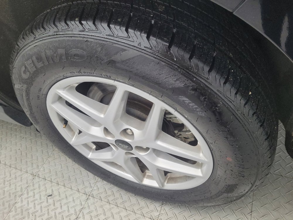 Used 2024 Ford Edge SEL image 31