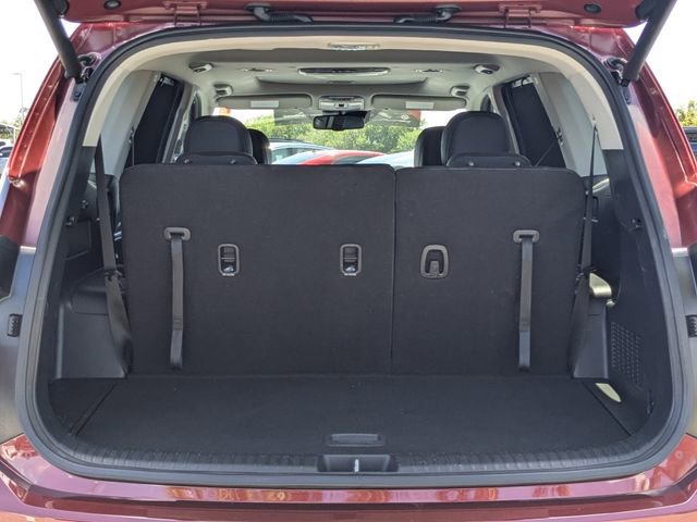 Certified 2024 Kia Telluride EX w/ EX Captain's Chair Package image 12
