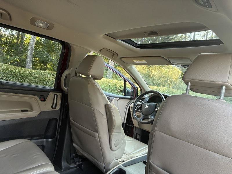 Used 2018 Honda Odyssey EX-L image 31