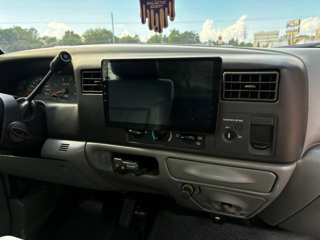 Used 2002 Ford F250 4x4 Regular Cab Super Duty image 16