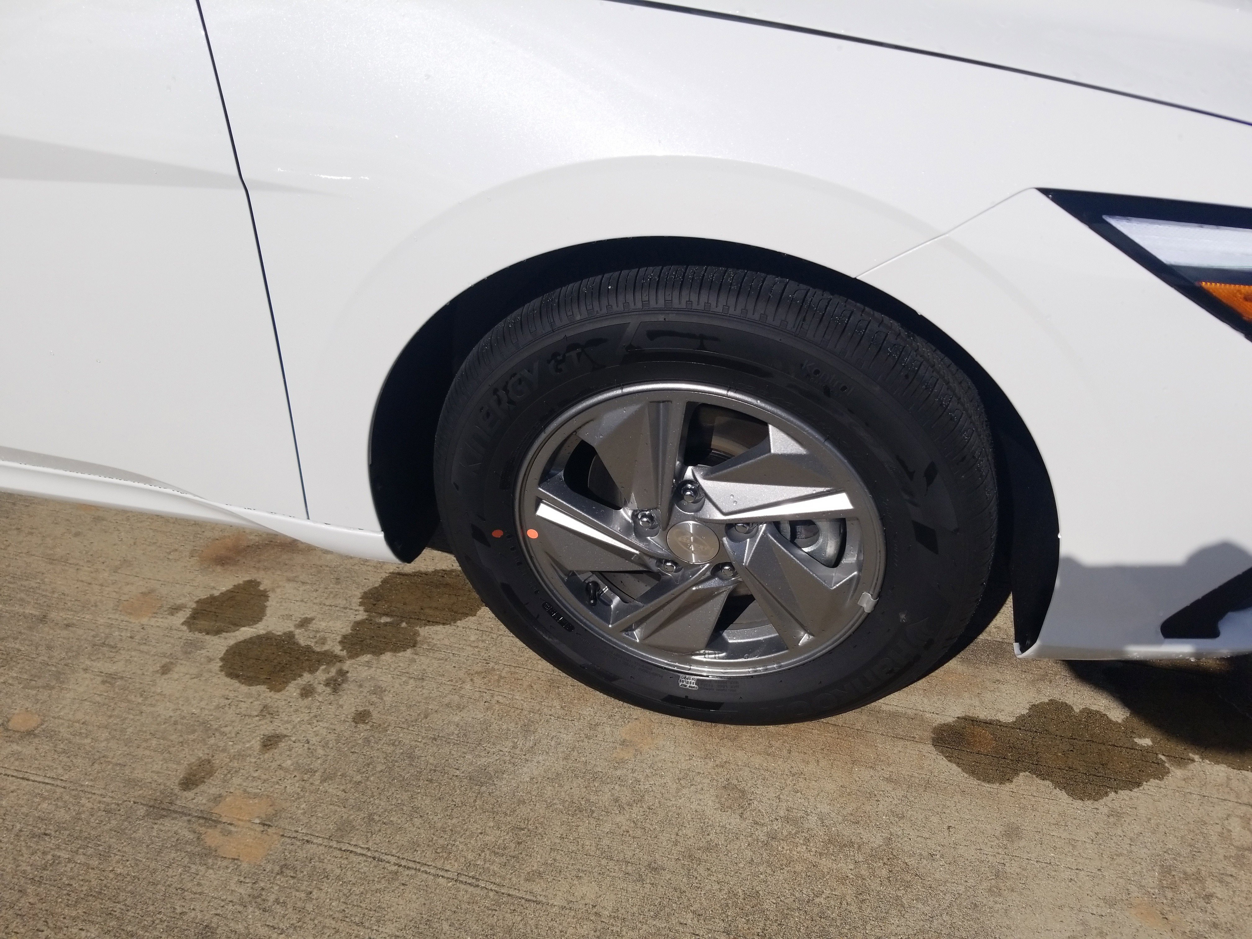 New 2026 Hyundai Elantra SE image 24