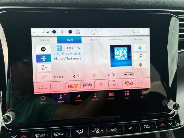 New 2025 Jeep Wagoneer Series III w/ Rear Seat Video Group 1 image 32