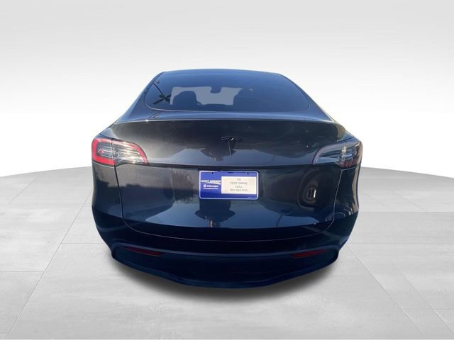 Used 2025 Tesla Model Y Long Range image 8
