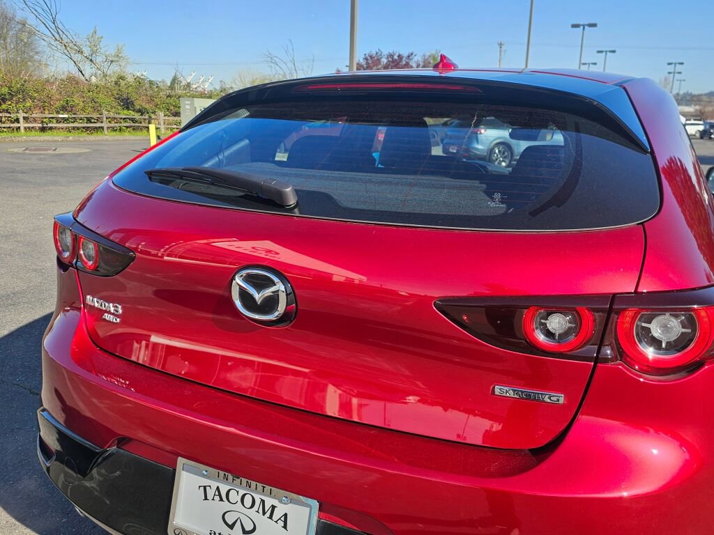 Used 2023 MAZDA MAZDA3 s image 17