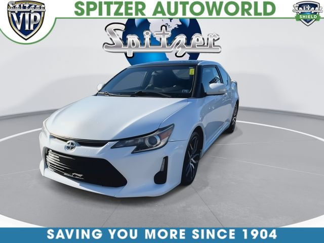 Used 2014 Scion tC FWD image 4
