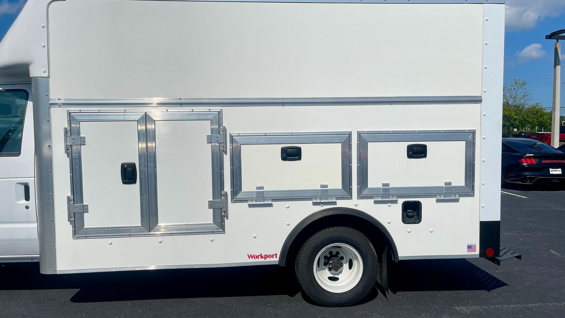 New 2024 Ford E-350 and Econoline 350 Super Duty w/ Power Windows & Locks Group RWD image 16