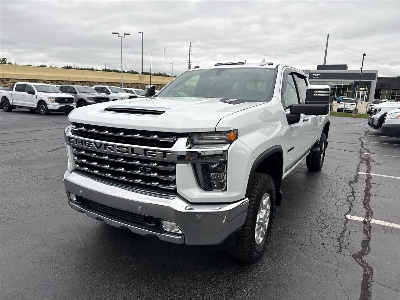 Used 2020 Chevrolet Silverado 2500 LTZ w/ LTZ Plus Package AWD/4WD image 4