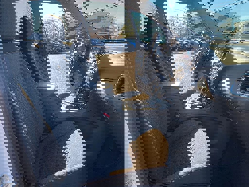 Used 2023 Chevrolet Equinox LT image 60