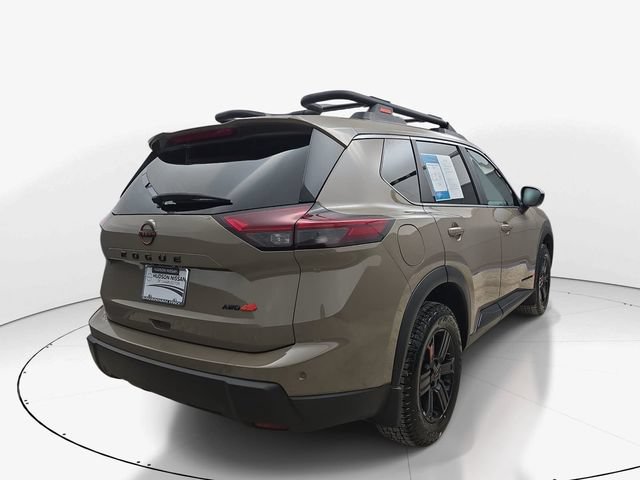 Used 2025 Nissan Rogue SV AWD/4WD image 6