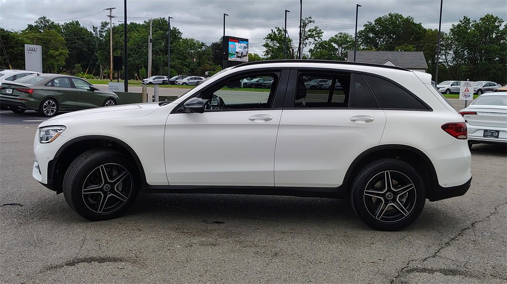 Used 2022 Mercedes-Benz GLC 300 4MATIC image 5