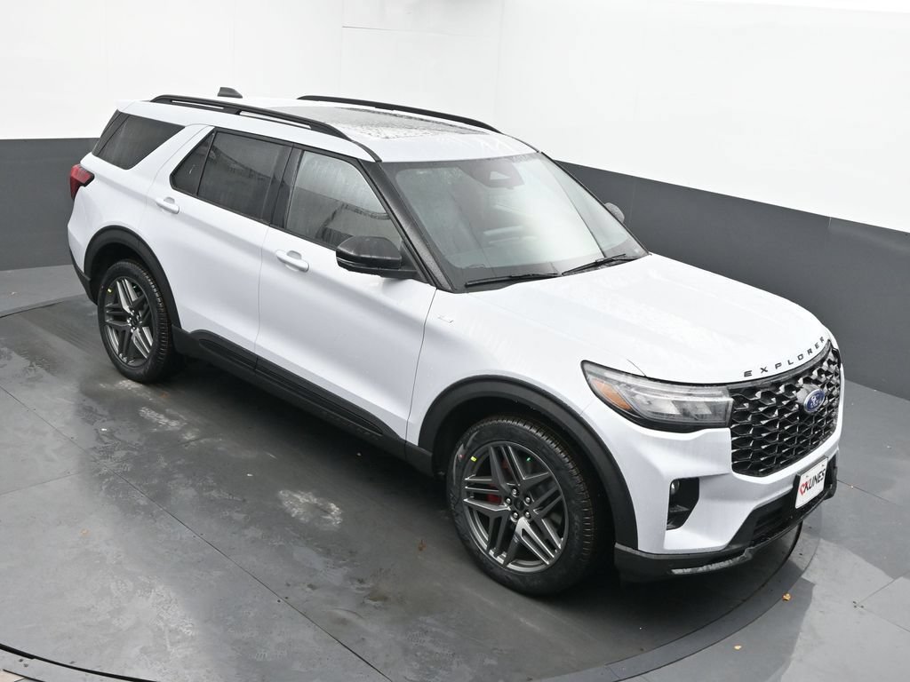 New 2026 Ford Explorer ST-Line w/ ST-Line Street Pack AWD/4WD image 36