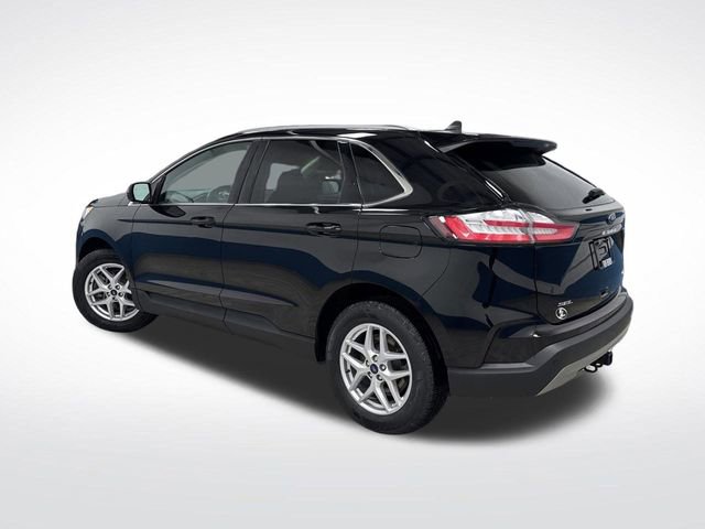 Used 2022 Ford Edge SEL w/ Convenience Package image 3