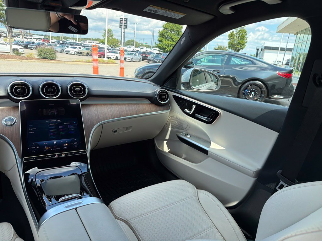 Used 2022 Mercedes-Benz C 300 Sedan image 28