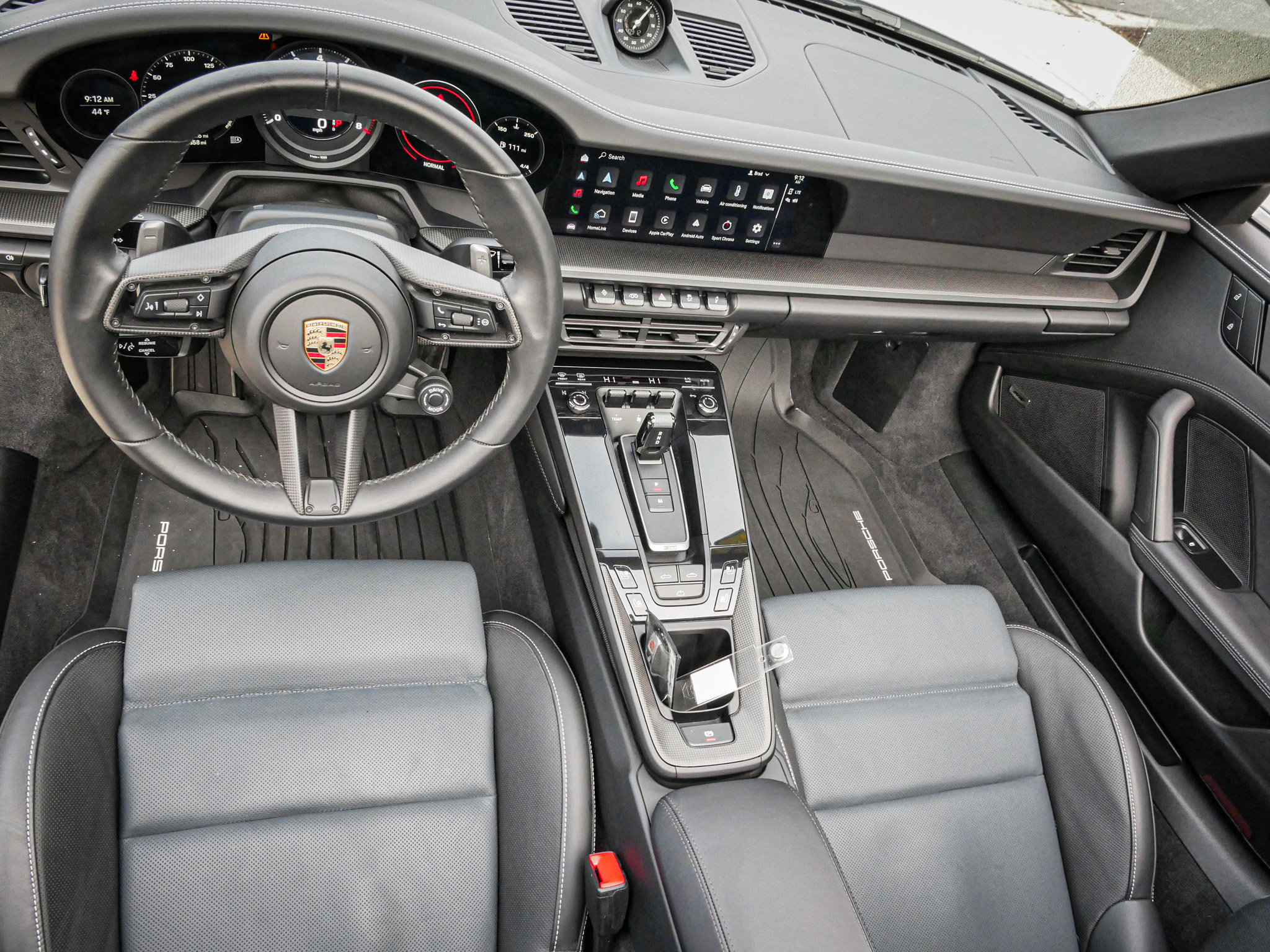 Used 2024 Porsche 911 Carrera 4 GTS image 28