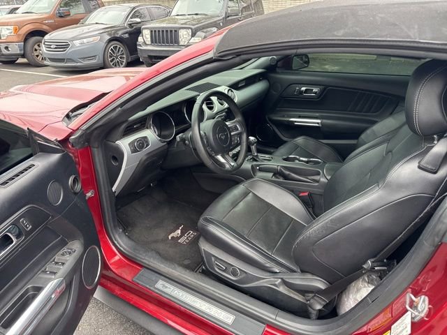 Used 2015 Ford Mustang GT Premium RWD image 9