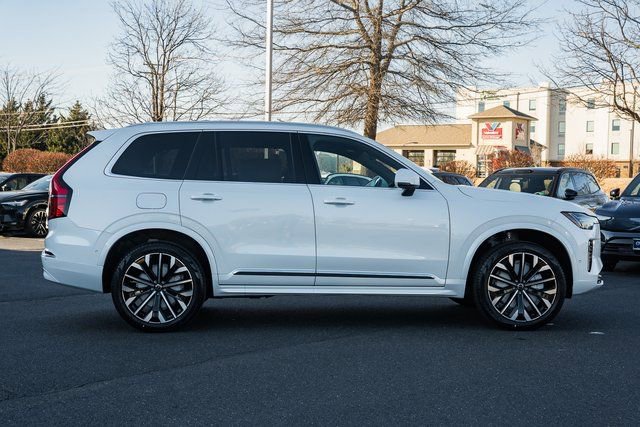 New 2026 Volvo XC90 B6 Plus image 4