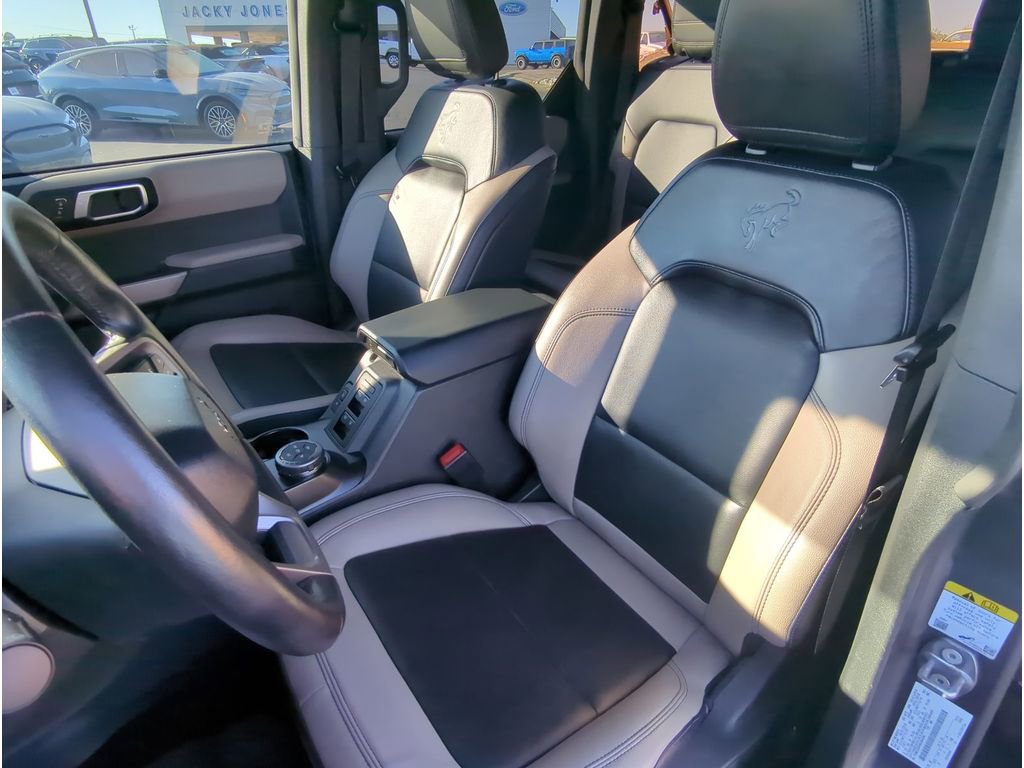 Used 2022 Ford Bronco Wildtrak image 11