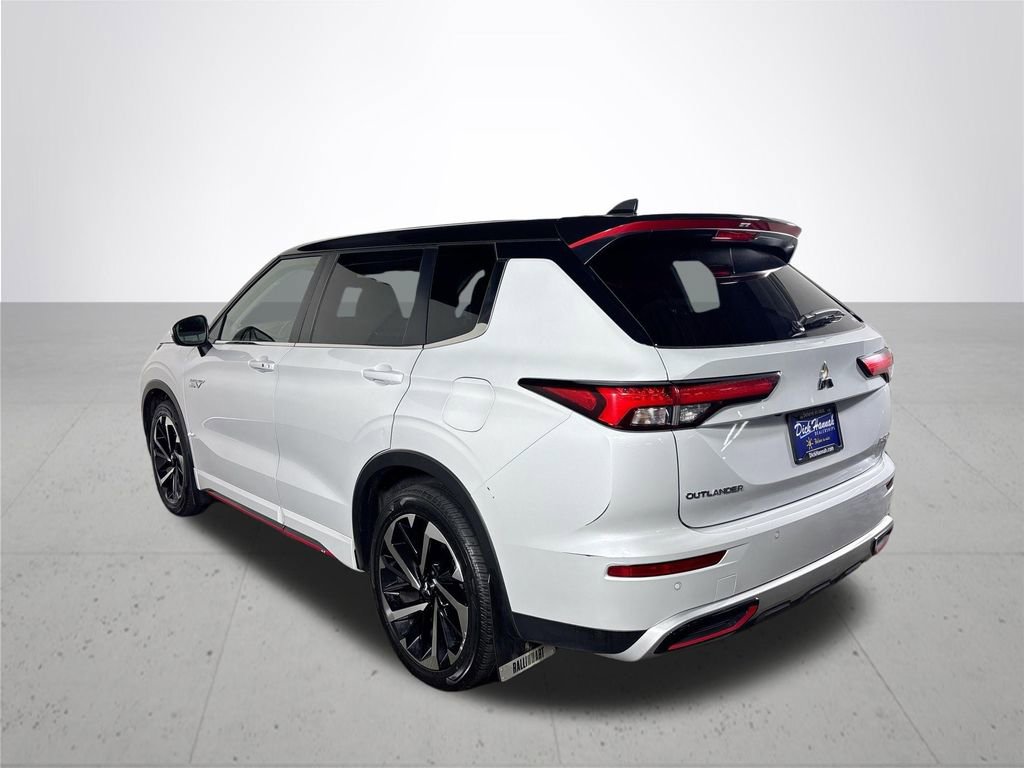 Used 2024 Mitsubishi Outlander Ralliart image 8