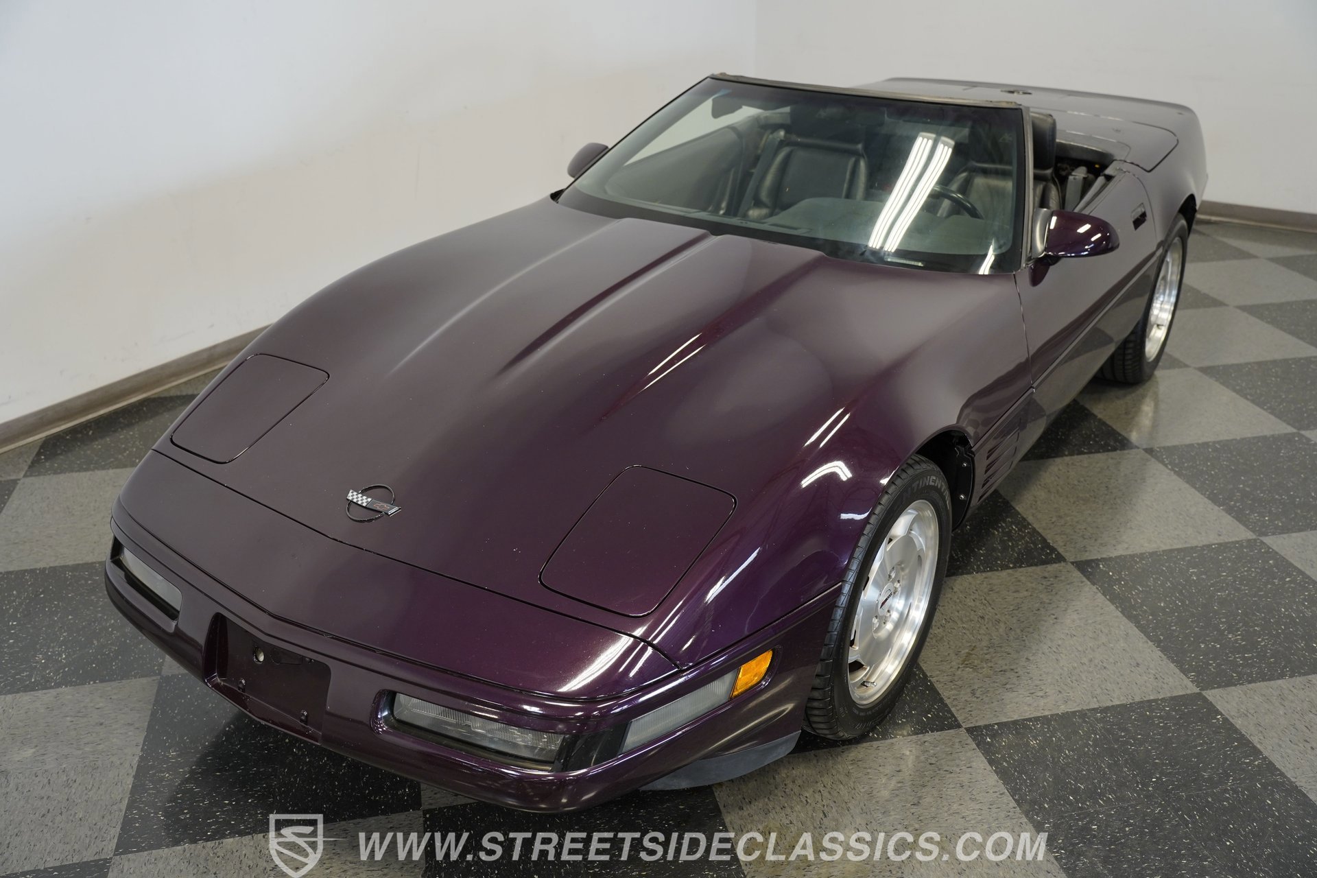 Used 1993 Chevrolet Corvette Convertible image 20