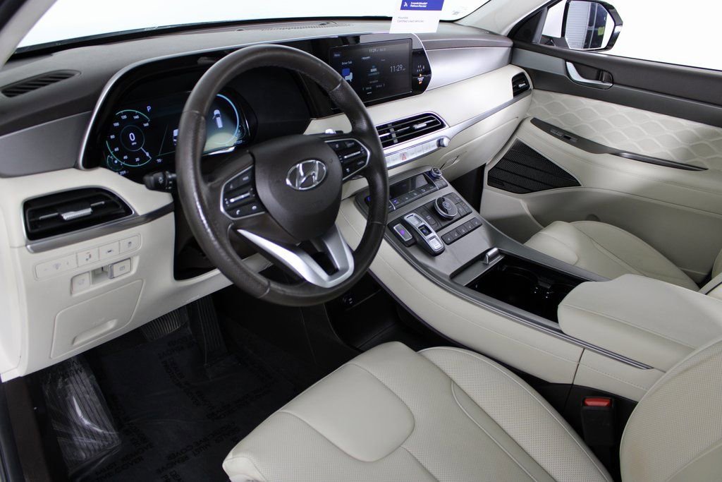 Used 2020 Hyundai Palisade Limited image 4