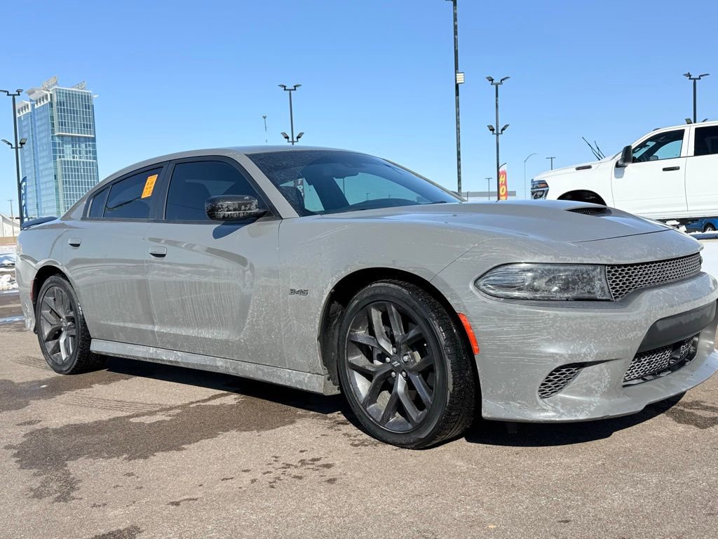 Used 2023 Dodge Charger R/T w/ Blacktop Package RWD image 4