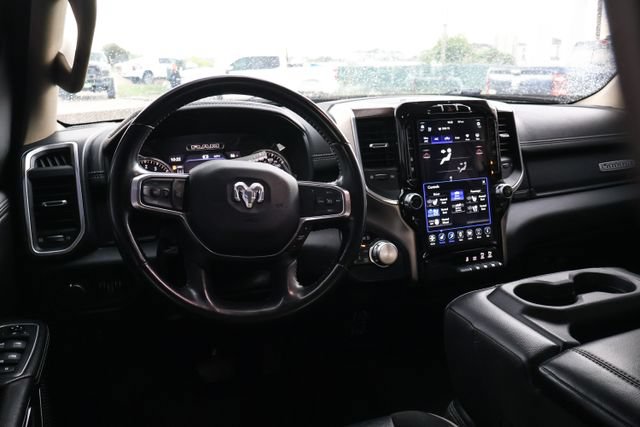 Used 2021 RAM 1500 Laramie AWD/4WD image 10