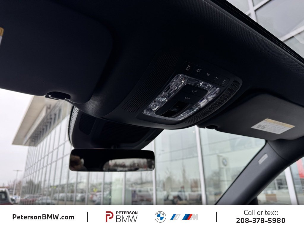 Used 2025 Mercedes-Benz GLS 450 4MATIC image 33