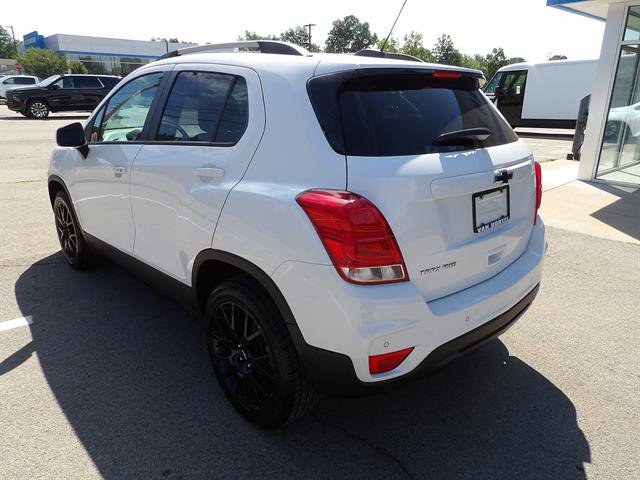 Certified 2022 Chevrolet Trax LT w/ Driver Confidence Package AWD/4WD image 3