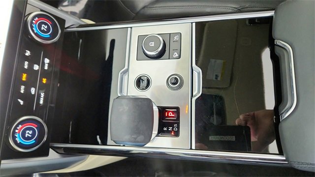 Used 2023 Land Rover Range Rover Long Wheelbase Autobiography image 48