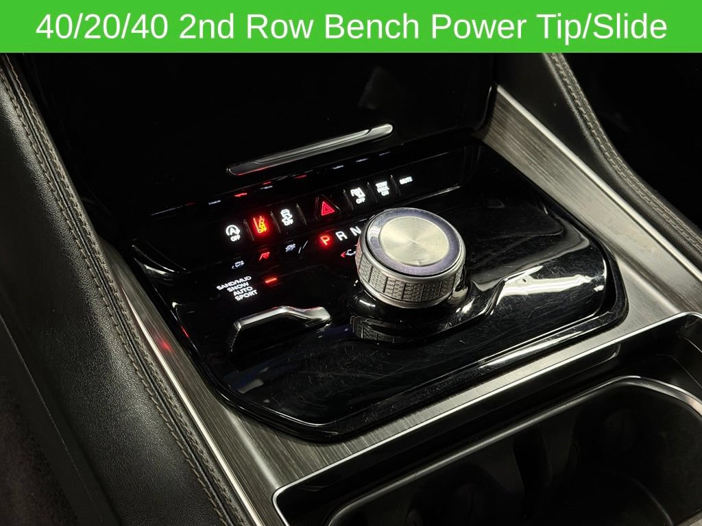 Used 2024 Jeep Wagoneer L Series II w/ Flexible Seating Group AWD/4WD image 23