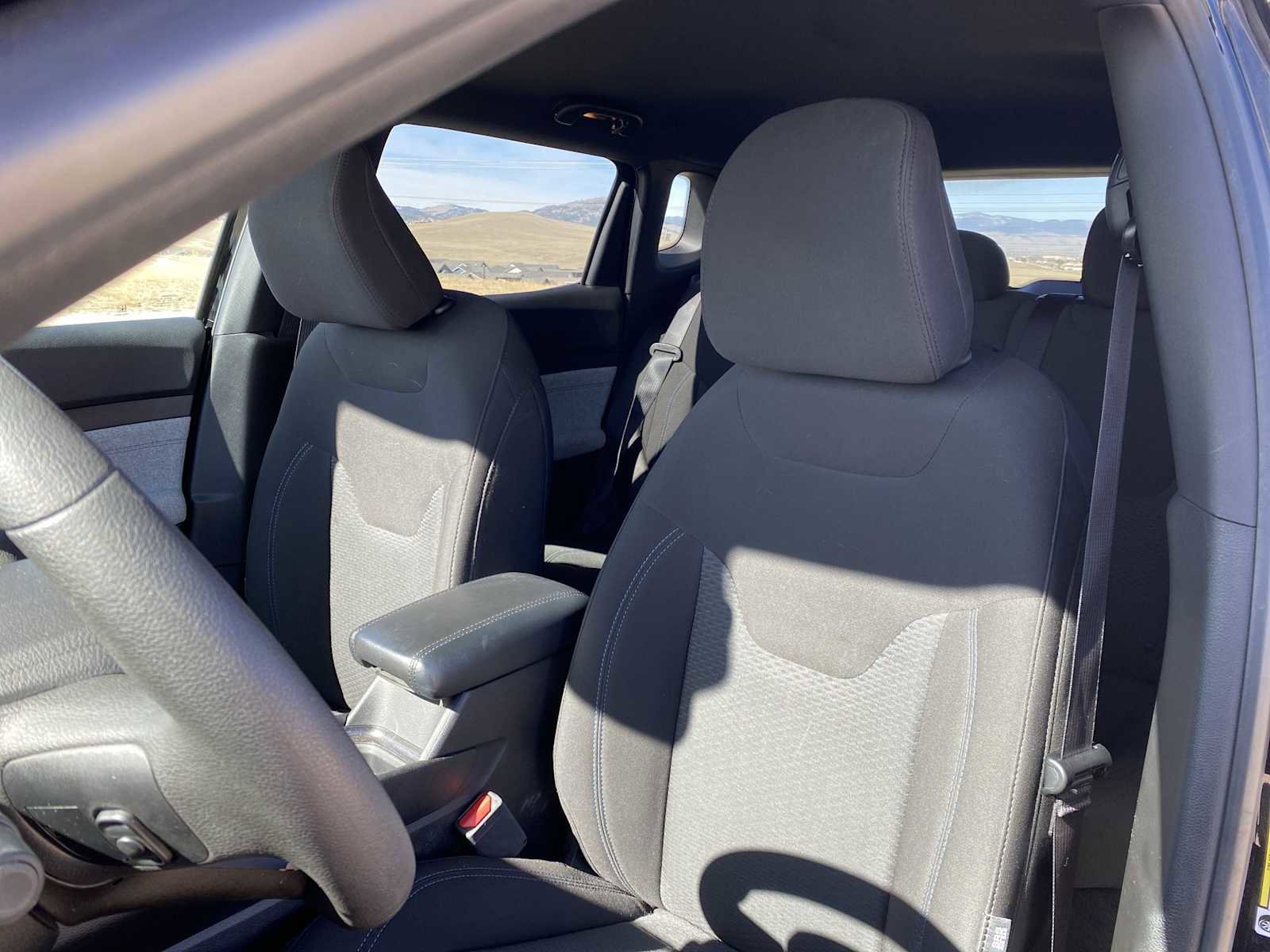 Used 2024 Jeep Compass Sport image 16