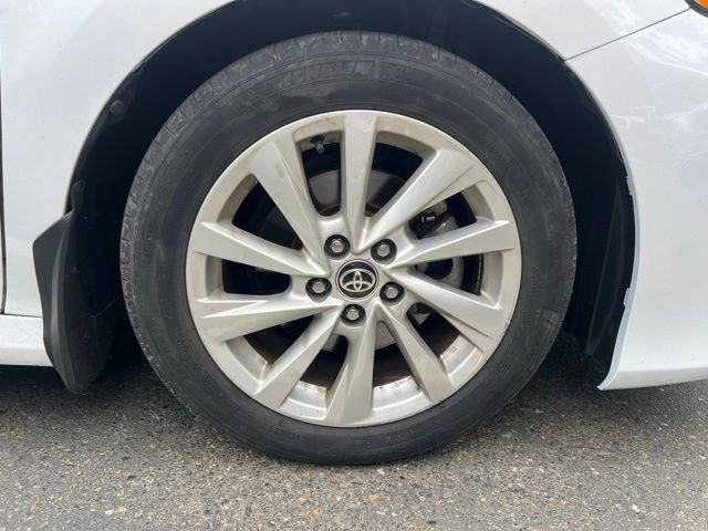 Used 2021 Toyota Camry LE w/ Cold Weather Package AWD/4WD image 5