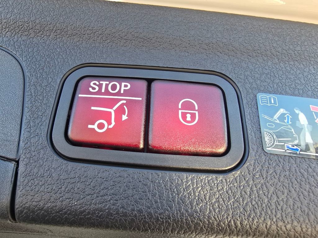 New 2025 Mercedes-Benz GLE 450 4MATIC image 18