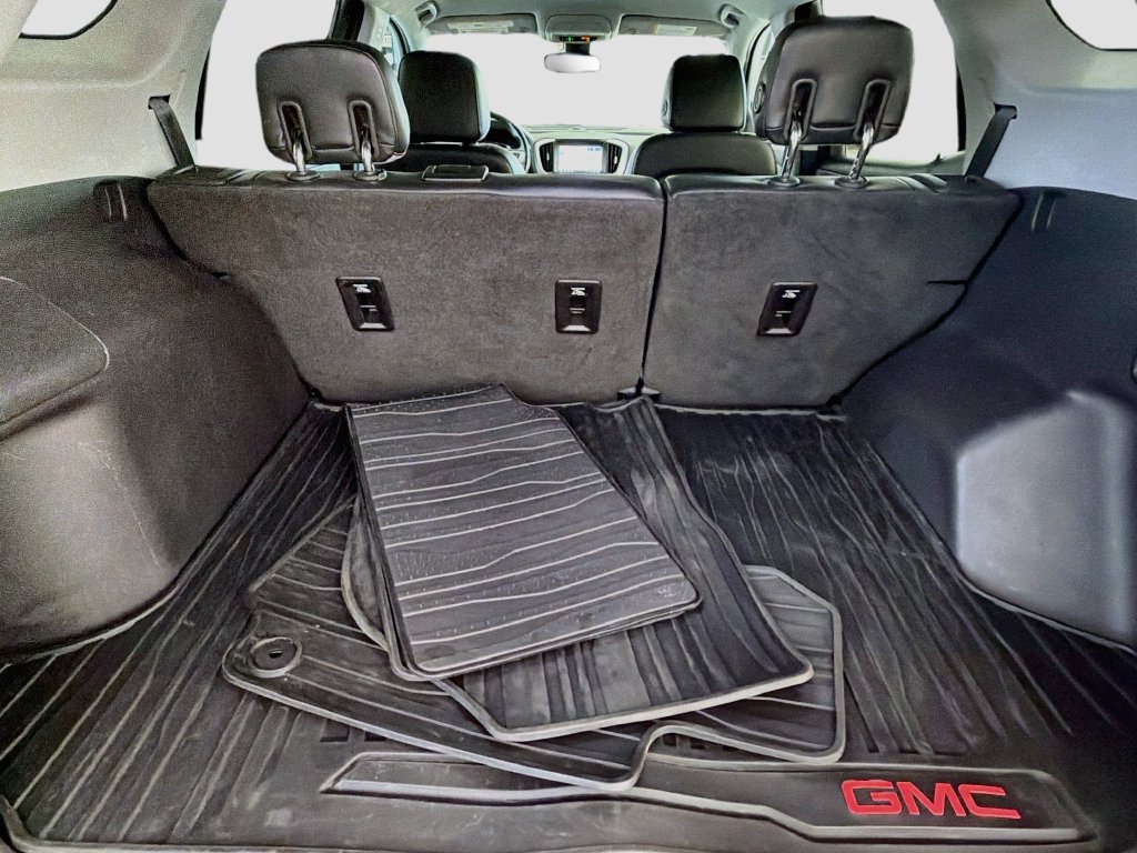 Used 2019 GMC Terrain SLT w/ Preferred Package FWD image 28