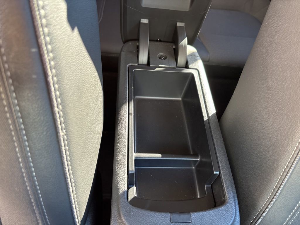 Used 2023 Buick Encore GX Select w/ Sport Touring Package image 28