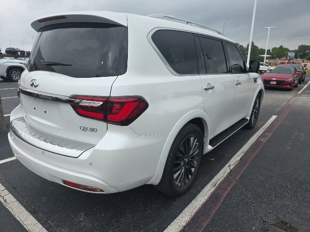 Used 2024 INFINITI QX80 Sensory AWD/4WD image 6
