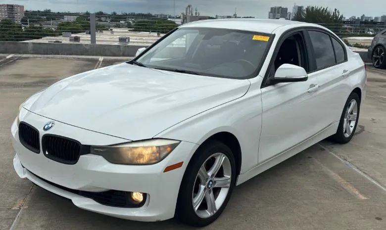 Used 2012 BMW 328i Sedan image 1